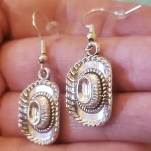 Adorable NEW Cowboy Cowgirl Hat Silver Dangle Earrings